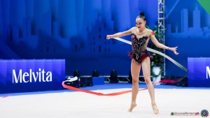 aa q wang zihan chn sfe03057 copia simone ferraro ph